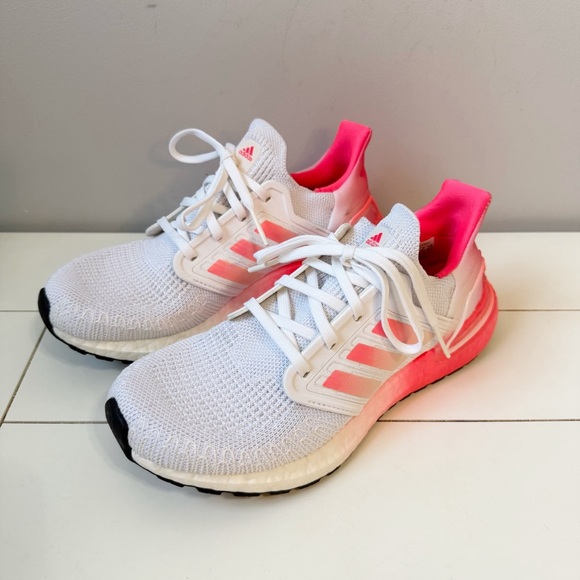 Adidas Ultra Boost 20 Running Shoe White Pink Size 6.5 - Picture 1 of 9